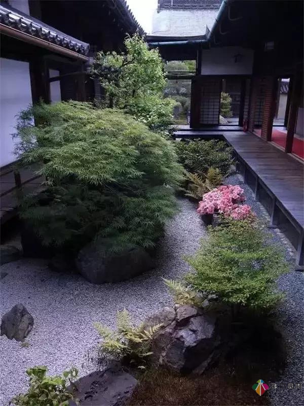 呈現(xiàn)東方禪意之美的30個日式庭院設(shè)計。趕緊來看看!