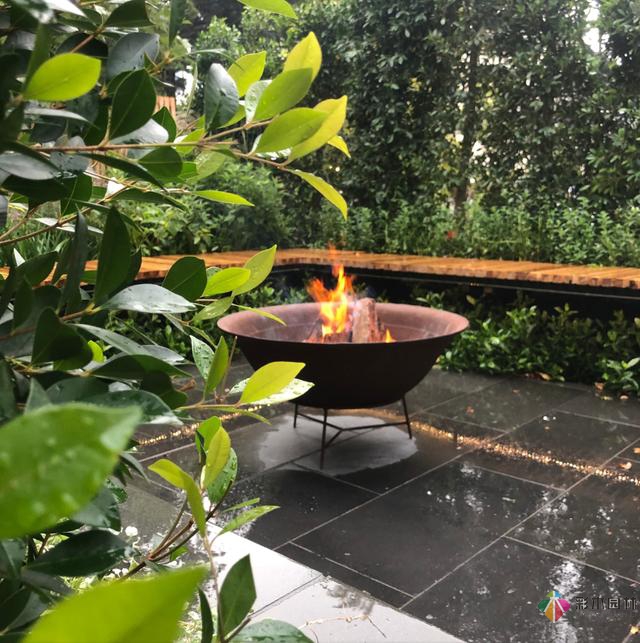 5個花園設(shè)計廊架案例，可搭建防雨遮陽棚的庭院更實用